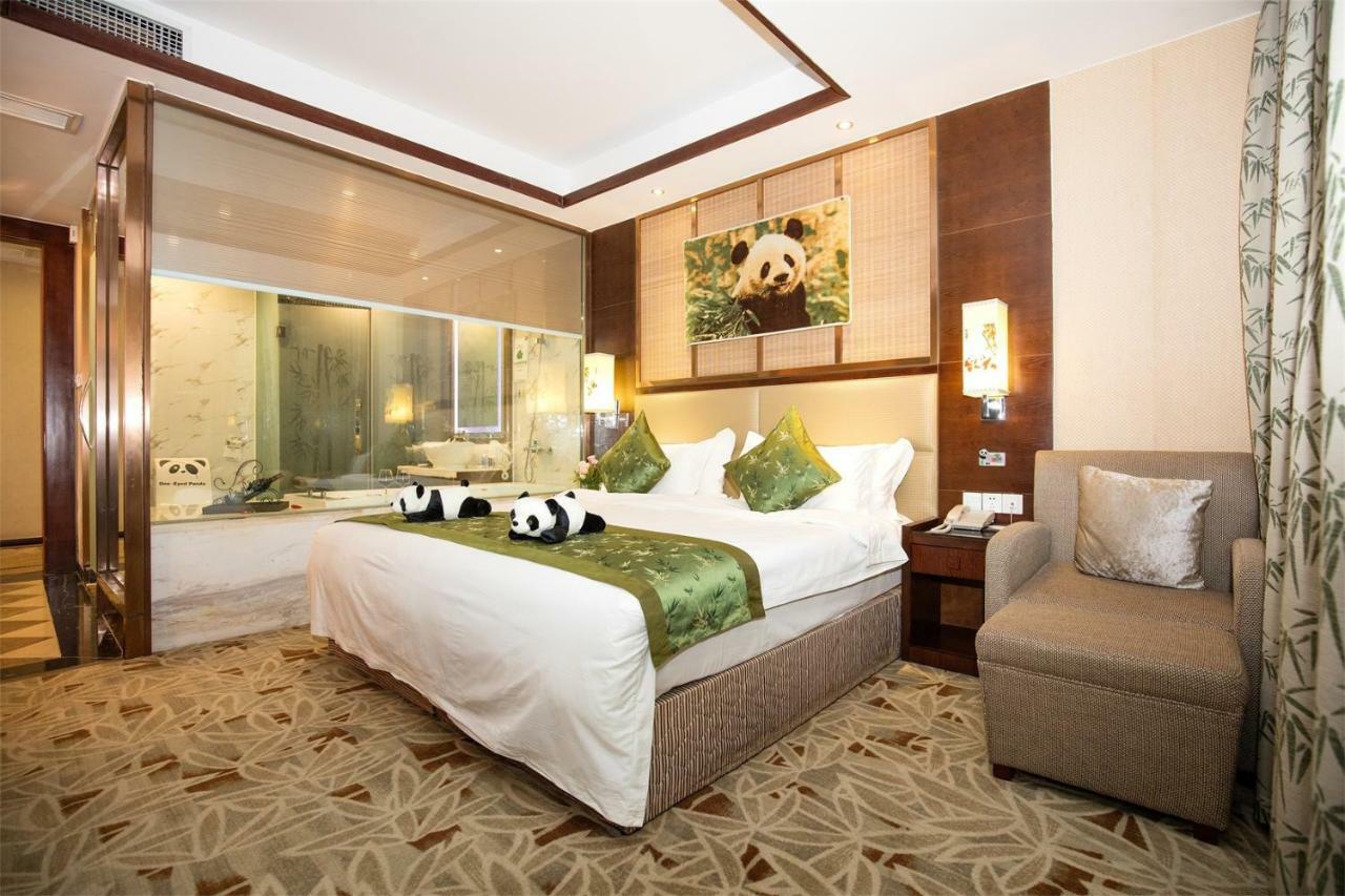 Chengdu Panda Prince Culture Hotel Exterior foto